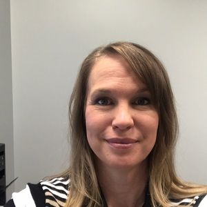 Meet your Posher, Lori